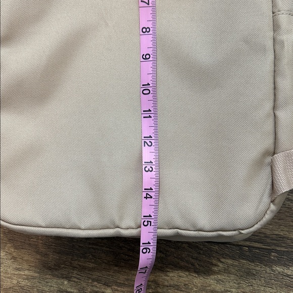 DSW Exclusive tan/beige backpack - Picture 5 of 6